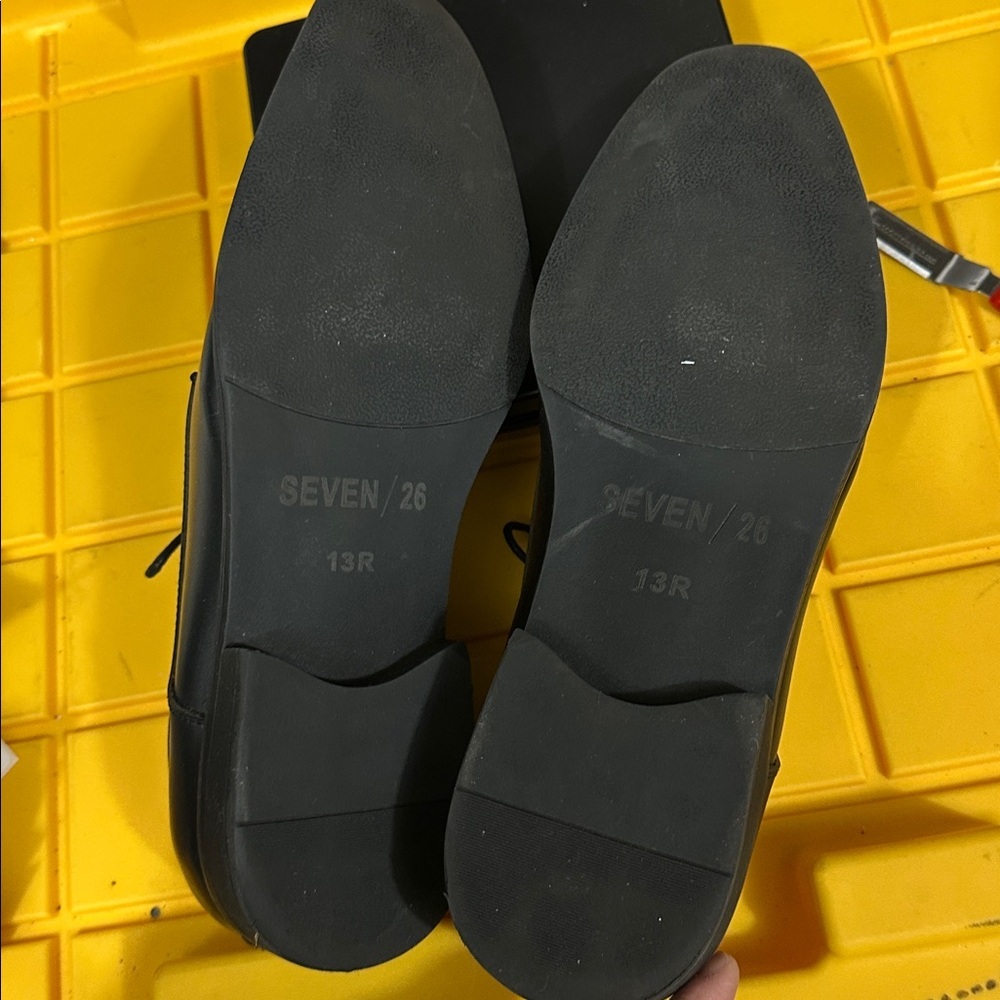 Seven/26 Black Matte Mens Dress Shoes A10184 Size 13R - Picture 9 of 9